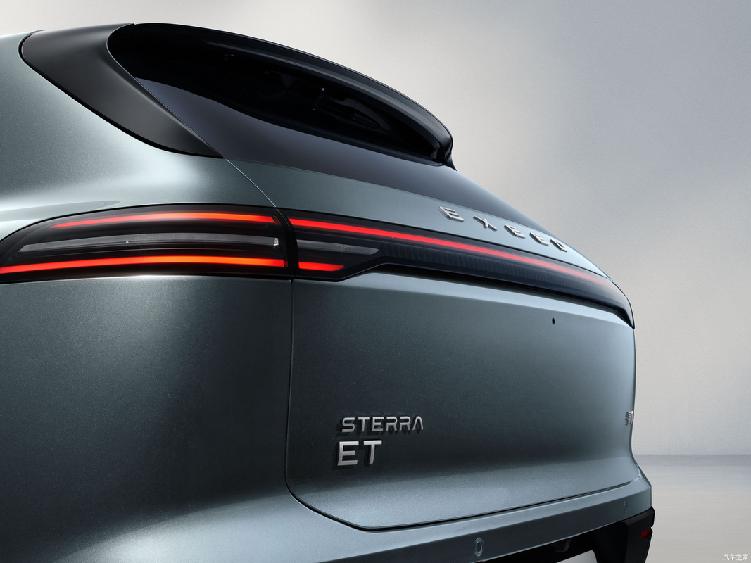 200km/h Chery ইলেকট্রিক কার এসইউভি EXEED ET 290 Nm টর্ক